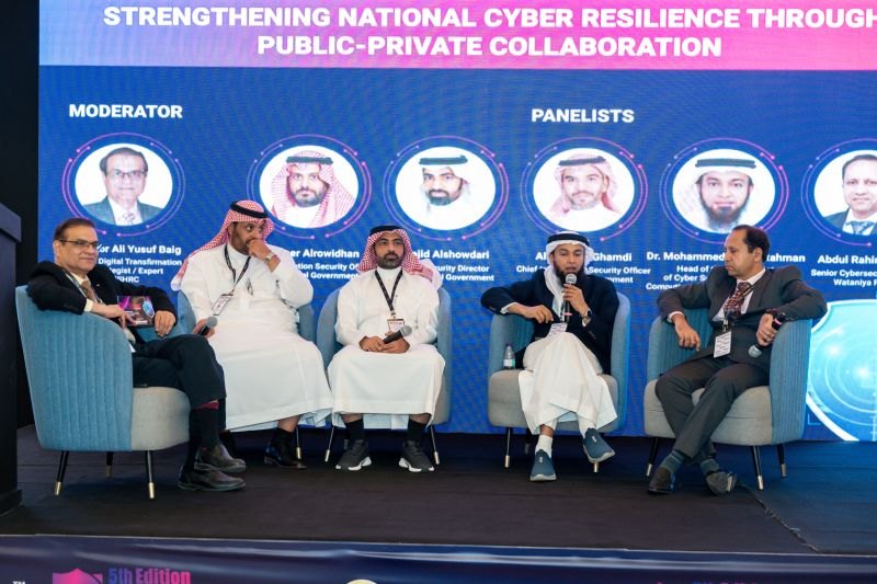 Panel discussion on stage, 5th MENA Cyber Security Conference